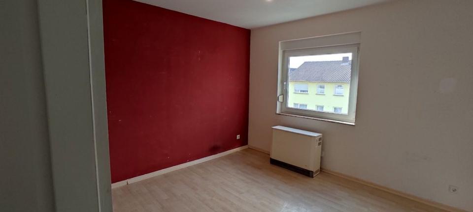 Etagenwohnung Saarlouis - 5 Zimmer, 110 m&sup2;, 180.000&euro; | Angebot:25898709