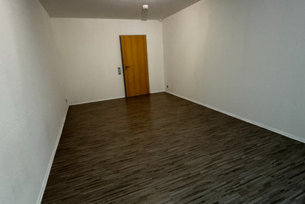 Wohnung Saarbrücken Neue Bremm - 1 Zimmer, 35 m&sup2;, 410&euro; | Angebot:25883542