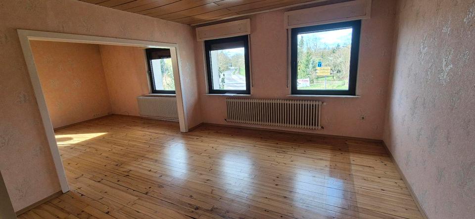 Etagenwohnung Heusweiler - 5 Zimmer, 130 m&sup2;, 900&euro; | Angebot:25957201