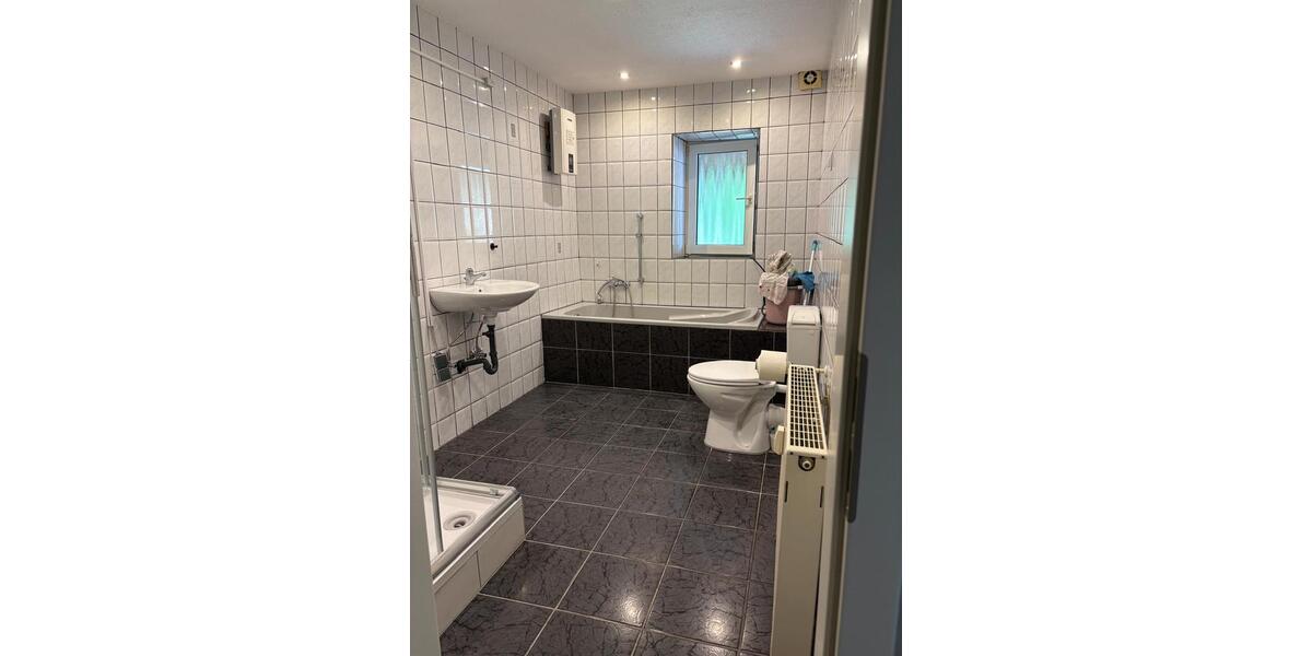 Etagenwohnung Beckingen - 3.5 Zimmer, 99 m&sup2;, 750&euro; | Angebot:26680242