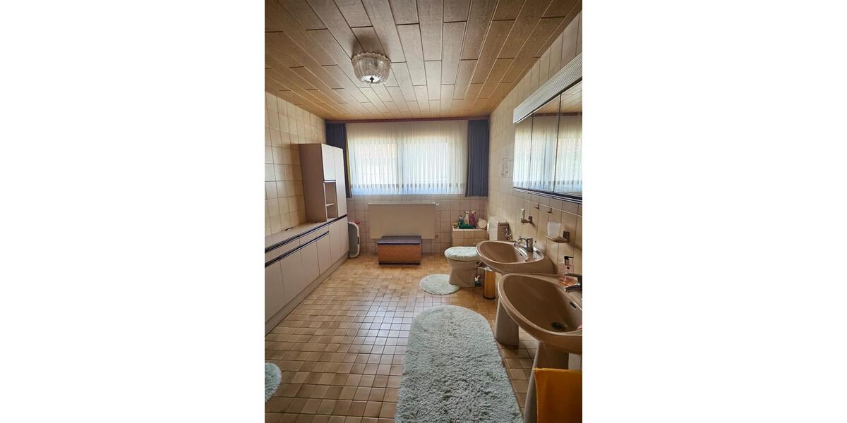 Mehrfamilienhaus, Wohnhaus Wallerfangen - 15 Zimmer, 250 m&sup2;, 365.000&euro; | Angebot:24732758