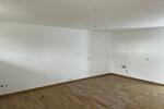 Etagenwohnung Neunkirchen Heinitz - 2 Zimmer, 75 m&sup2;, 990&euro; | Angebot:24101090