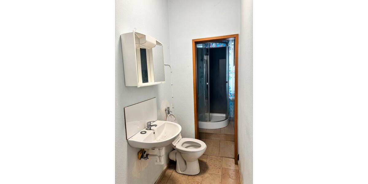 Mehrfamilienhaus, Wohnhaus Sankt Wendel - 8 Zimmer, 200 m&sup2;, 1.400&euro; | Angebot:26412616