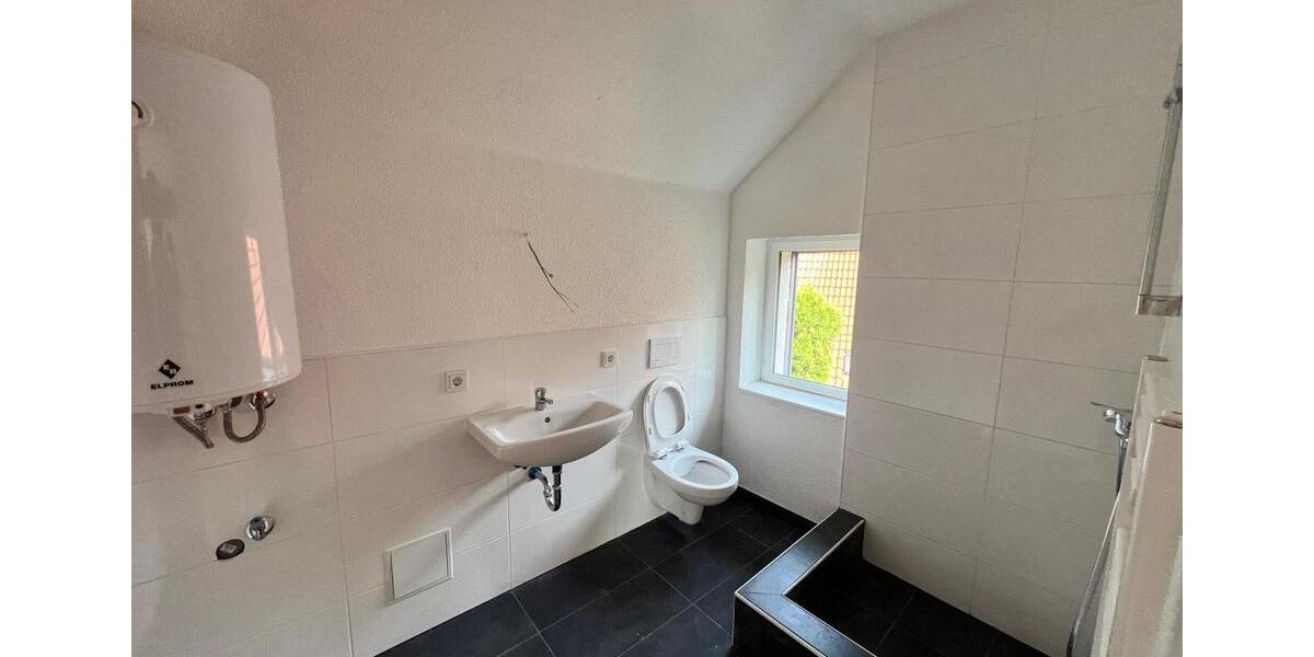 Mehrfamilienhaus, Wohnhaus Riegelsberg - 7 Zimmer, 300 m&sup2;, 810.000&euro; | Angebot:25332381