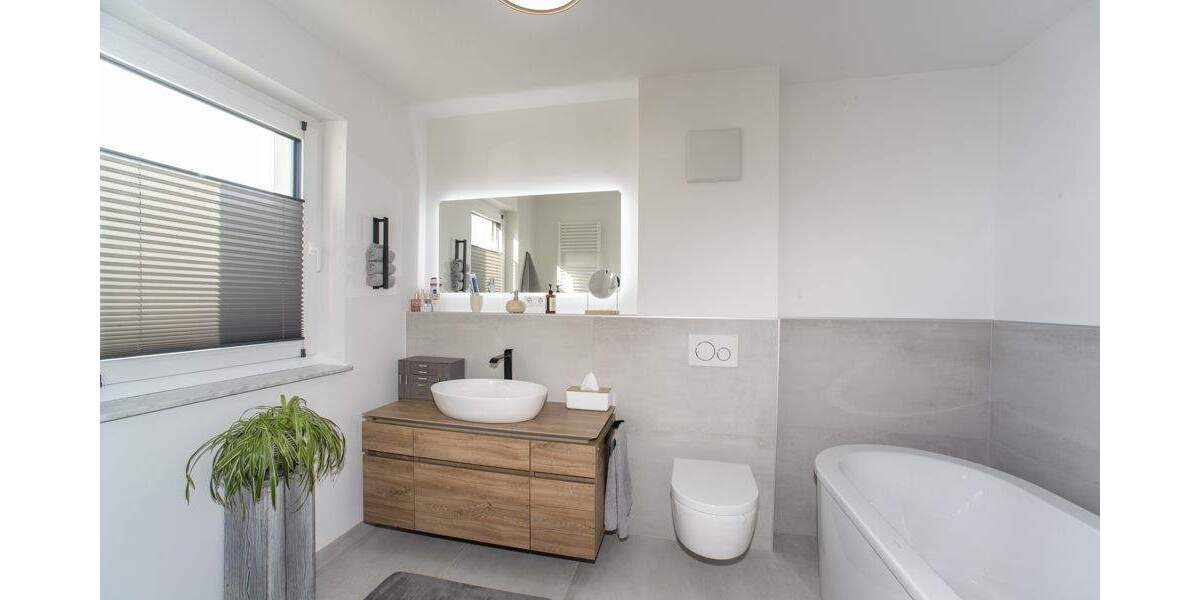 Etagenwohnung Nalbach / Bilsdorf Bilsdorf - 3 Zimmer, 81 m&sup2;, 299.000&euro; | Angebot:25772617