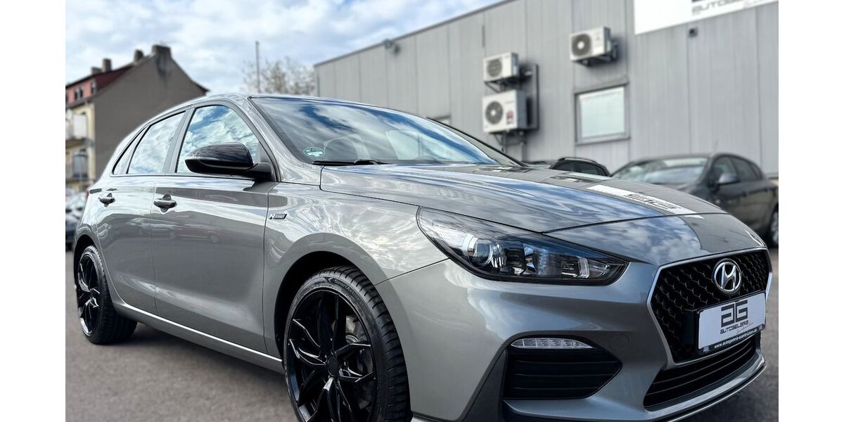 Hyundai i30 50.000 km 15.600 &euro; Saarbrücken-Altenkessel 66126
