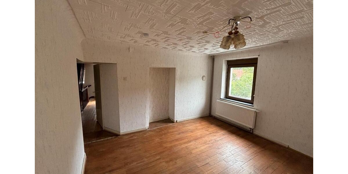 Bauernhaus, Landhaus Beckingen - 5 Zimmer, 140 m&sup2;, 140.000&euro; | Angebot:25325868