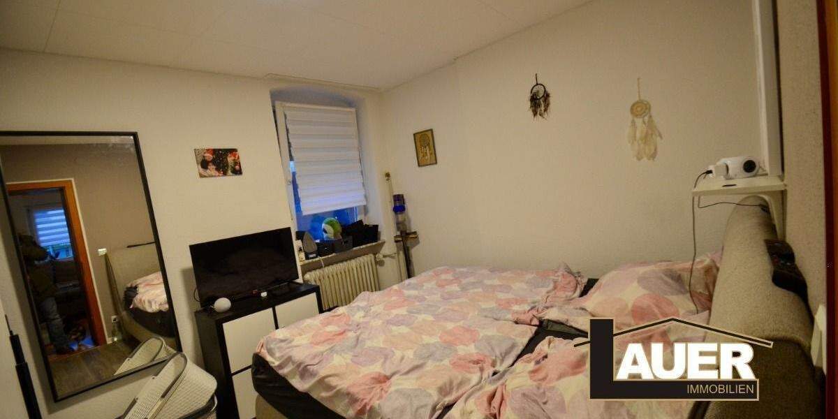 Mehrfamilienhaus, Wohnhaus Völklingen Ludweiler - 8 Zimmer, 183 m&sup2;, 235.000&euro; | Angebot:25729525