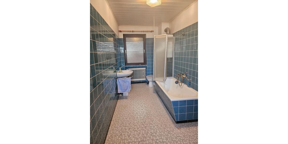 Mehrfamilienhaus, Wohnhaus Wallerfangen - 15 Zimmer, 250 m&sup2;, 365.000&euro; | Angebot:24732758