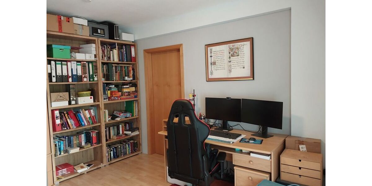 Helle 4-Zimmer-Wohnung mit Südbalkon & Garage in Sankt Wendel - 4- St. Wendel | Angebot:26626583