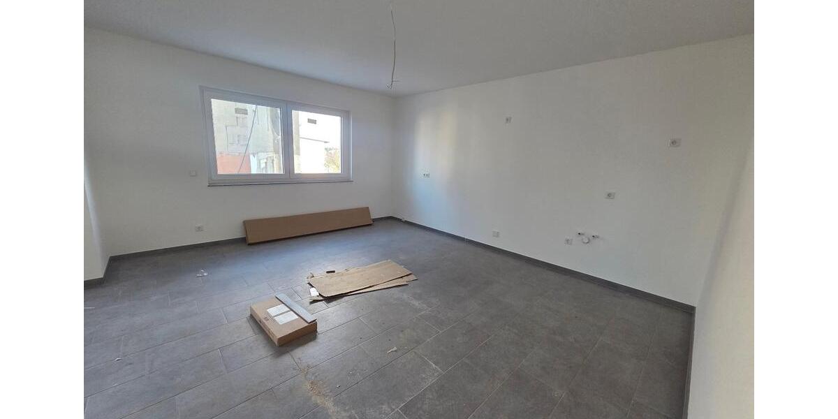 Etagenwohnung Riegelsberg - 3 Zimmer, 85 m&sup2;, 900&euro; | Angebot:25329306