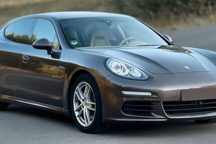 Porsche Panamera 119.000 km 31.999 &euro; Schmelz 66839
