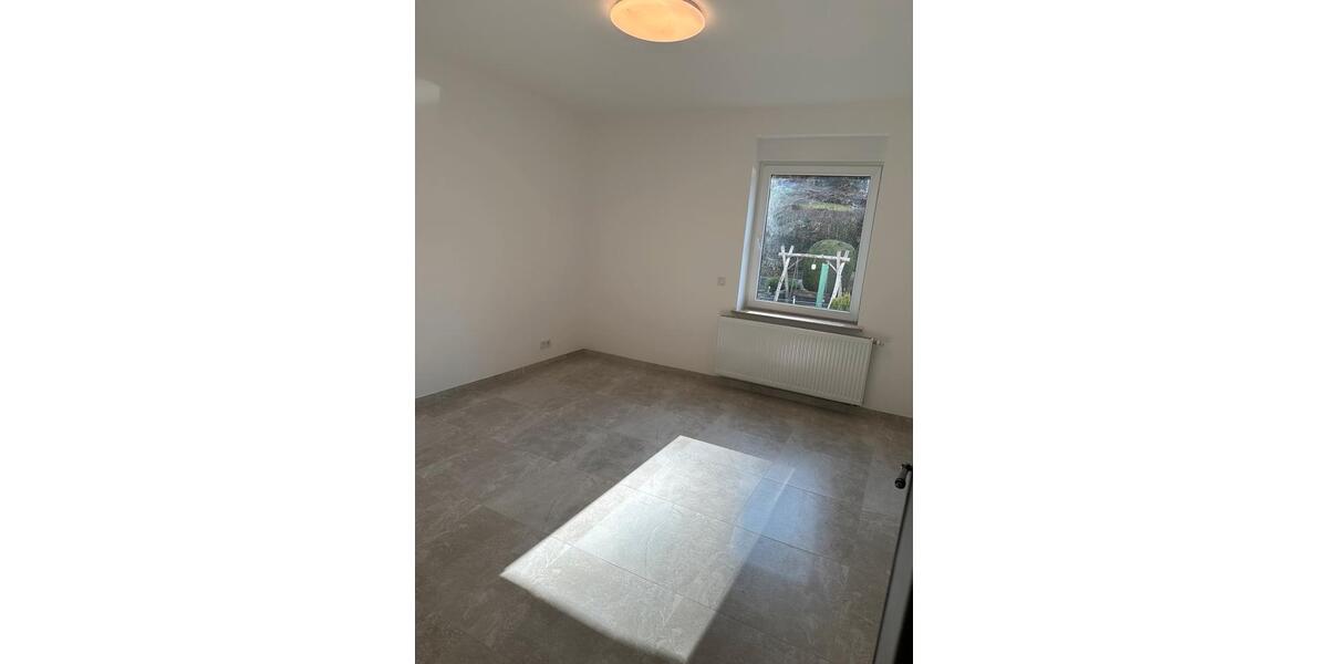 Erdgeschoßwohnung Zweibrücken - 3 Zimmer, 78 m&sup2;, 900&euro; | Angebot:24870521