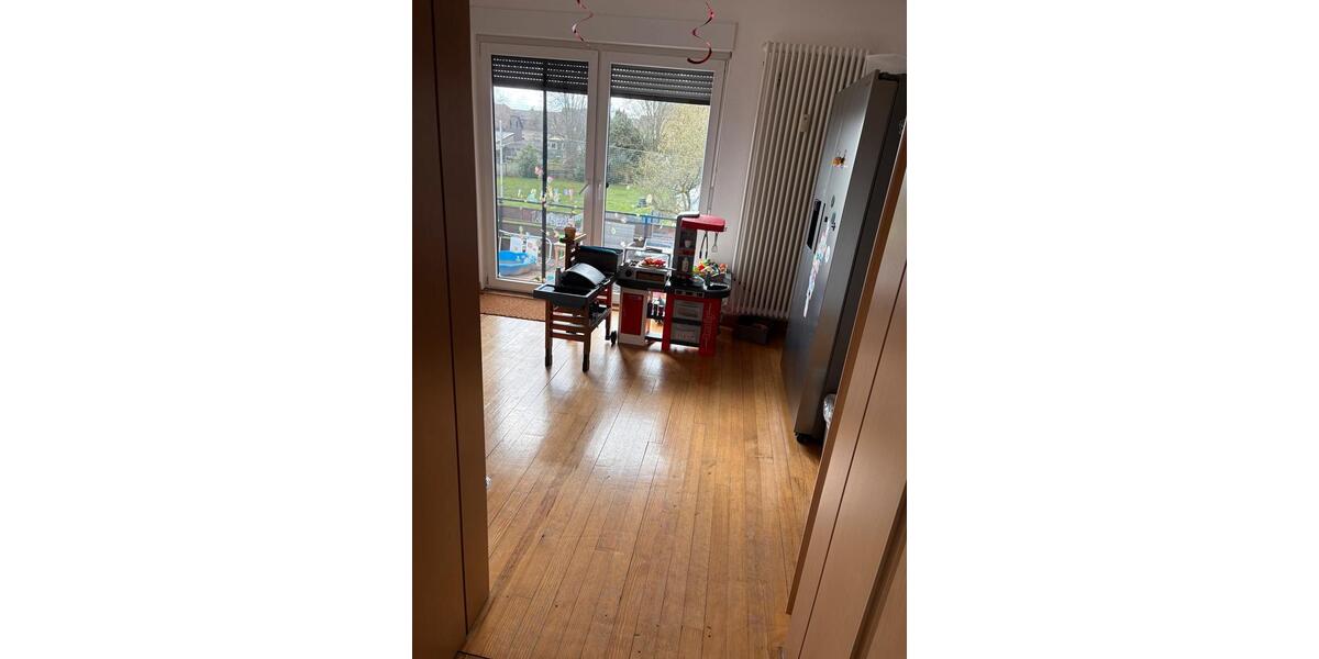 Etagenwohnung Quierschied - 3 Zimmer, 100 m&sup2;, 600&euro; | Angebot:25931484