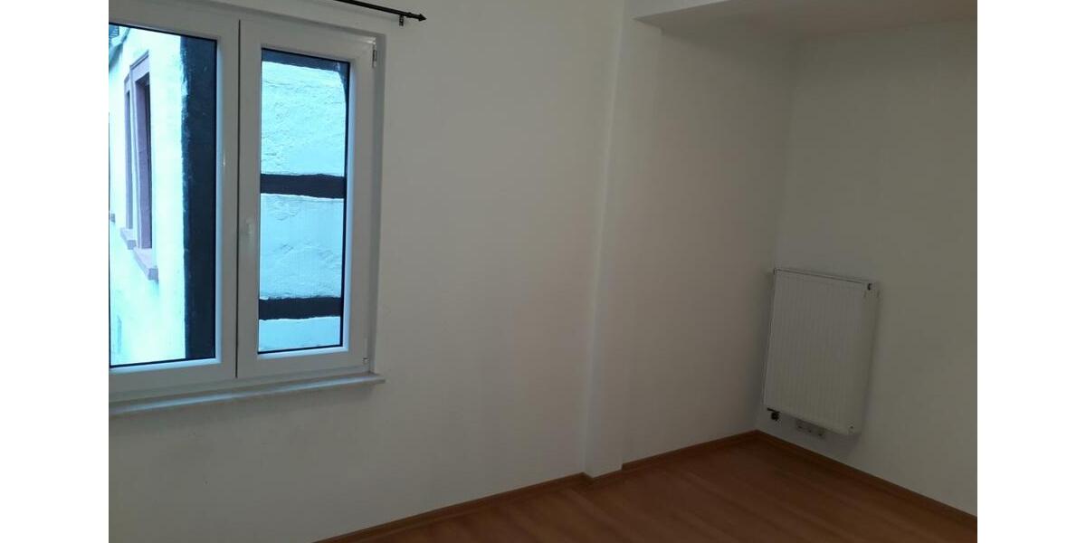 Etagenwohnung Ottweiler - 3 Zimmer, 75 m&sup2;, 625&euro; | Angebot:25954764