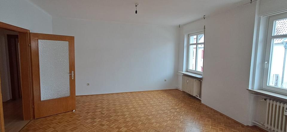 Dachgeschoßwohnung Zweibrücken - 3 Zimmer, 75 m&sup2;, 650&euro; | Angebot:22842014