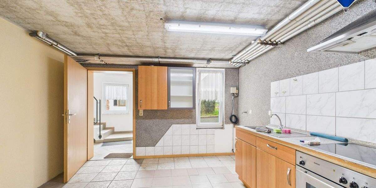 Mehrfamilienhaus, Wohnhaus Lebach / Steinbach Steinbach - 8 Zimmer, 260 m&sup2;, 249.000&euro; | Angebot:25673967