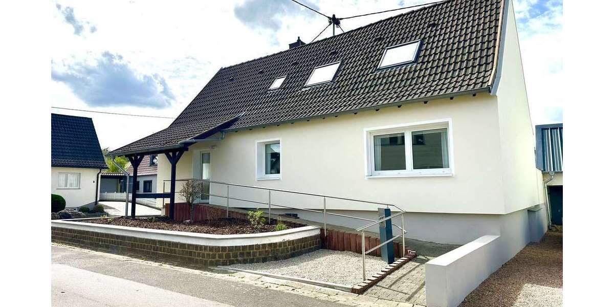 Einfamilienhaus Wadgassen - 5 Zimmer, 110 m&sup2;, 1.190&euro; | Angebot:24709923