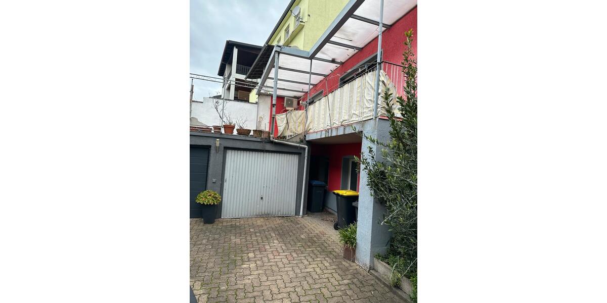 Reihenhaus Völklingen - 6 Zimmer, 150 m&sup2;, 249.000&euro; | Angebot:25390859