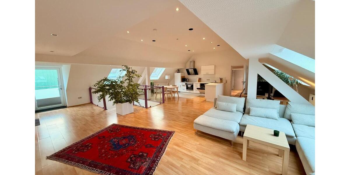 Dachgeschoßwohnung Sulzbach (Saar) - 2 Zimmer, 77 m&sup2;, 950&euro; | Angebot:25876618