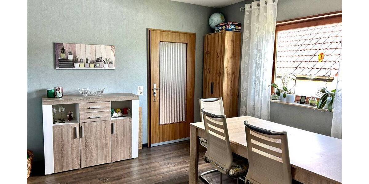 Mehrfamilienhaus, Wohnhaus Eppelborn Wiesbach - 7 Zimmer, 137 m&sup2;, 125.000&euro; | Angebot:25701150