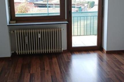 Wohnung Schmelz - 1 Zimmer, 80 m&sup2;, 600&euro; | Angebot:26317309