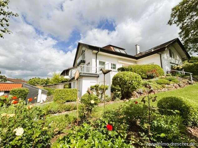 Einfamilienhaus Saarbrücken / Güdingen Güdingen - 9 Zimmer, 330 m&sup2;, 1.299.000&euro; | Angebot:25614582