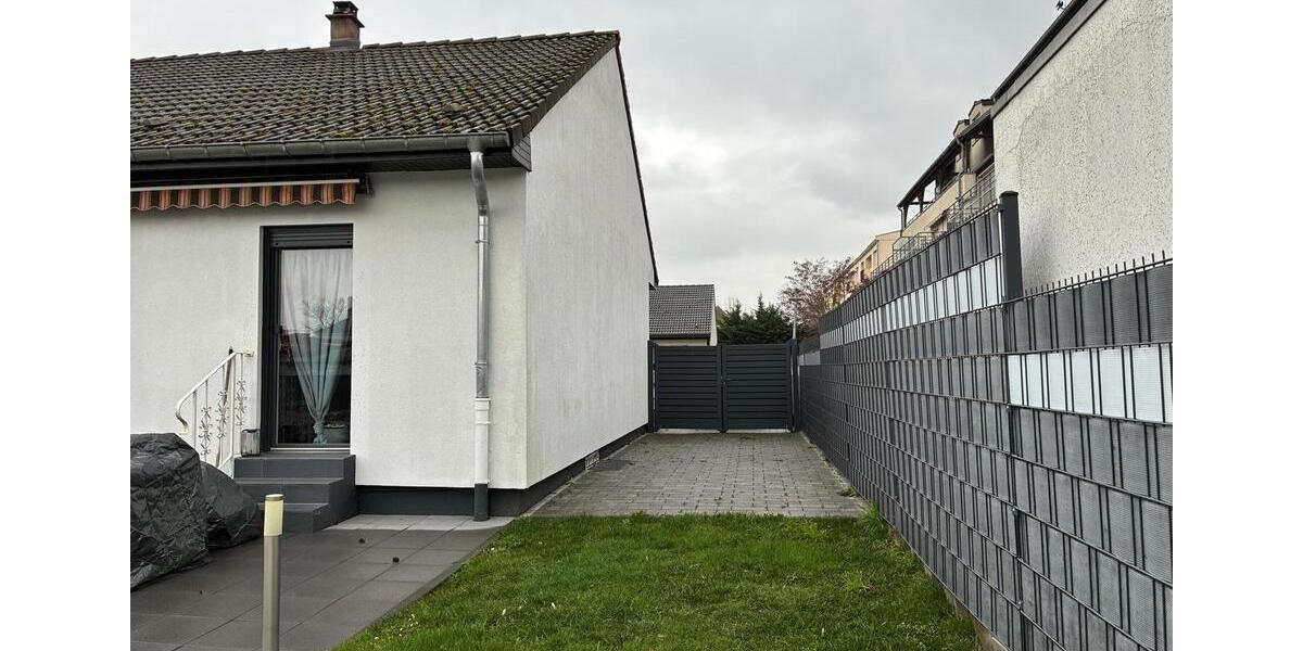 Bungalow Saarbrücken West - 4 Zimmer, 125 m&sup2;, 255.000&euro; | Angebot:25281633