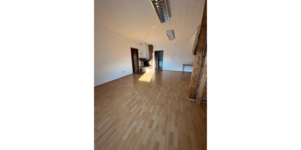 Reihenhaus Völklingen - 9 Zimmer, 350 m&sup2;, 450.000&euro; | Angebot:26447156