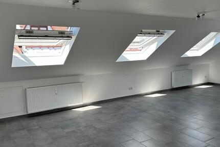 Wohnung Saarlouis - 1 Zimmer, 50 m&sup2;, 600&euro; | Angebot:25592289