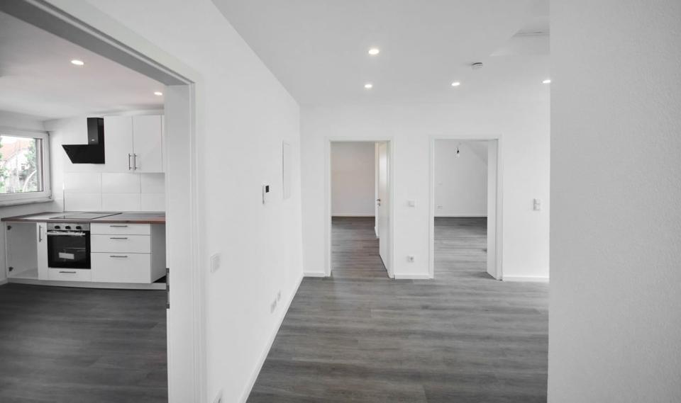 Etagenwohnung Saarlouis - 2 Zimmer, 96 m&sup2;, 850&euro; | Angebot:25853640