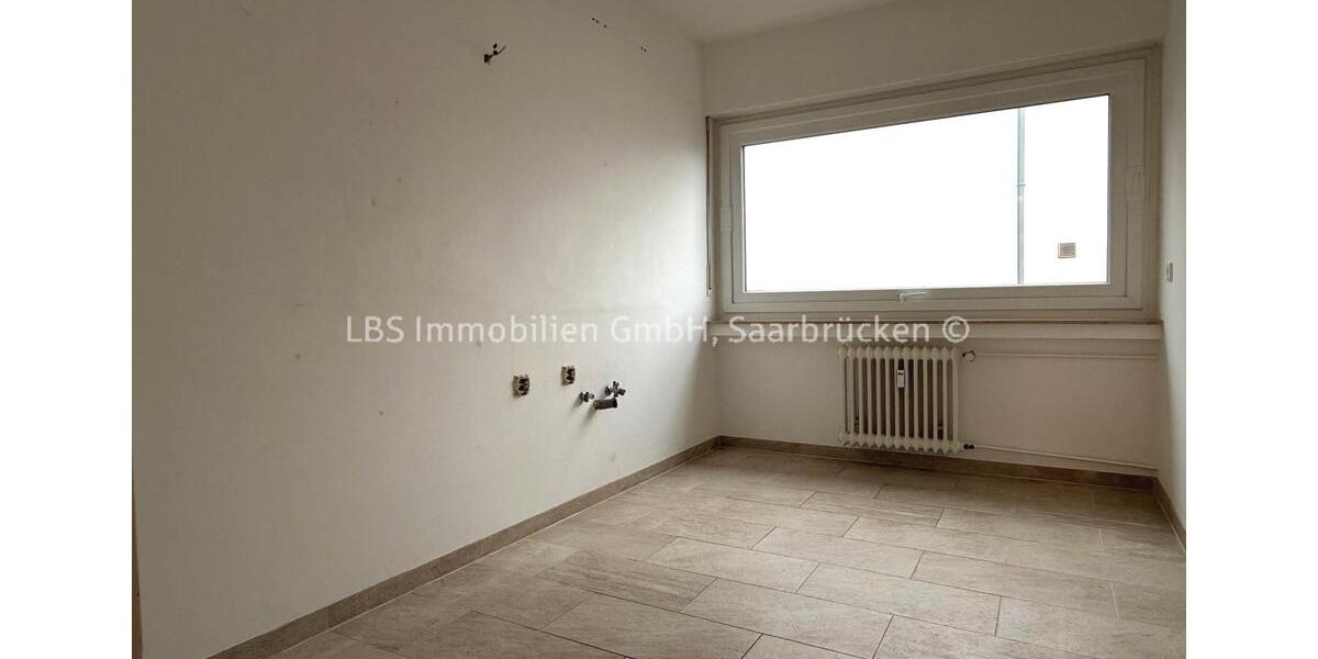 Etagenwohnung Saarbrücken Kieselhumes - 4 Zimmer, 135 m&sup2;, 1.850&euro; | Angebot:25083775