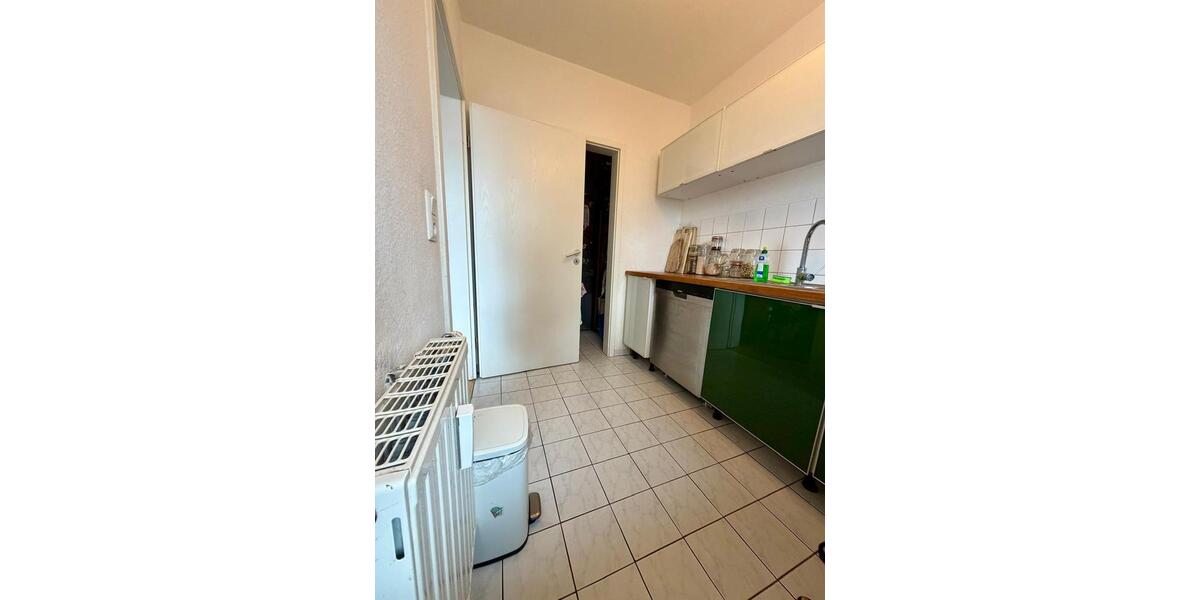 Etagenwohnung Saarbrücken Kieselhumes - 3 Zimmer, 89 m&sup2;, 979&euro; | Angebot:25382375
