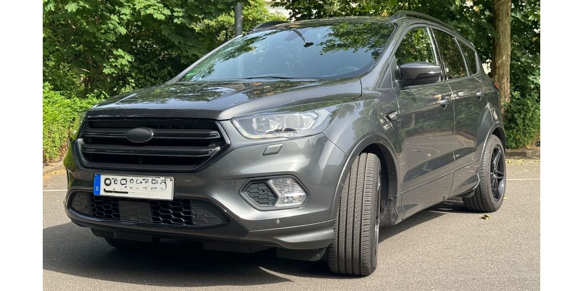 Ford Kuga 123.000 km 15.500 &euro; Saarbrücken 66121