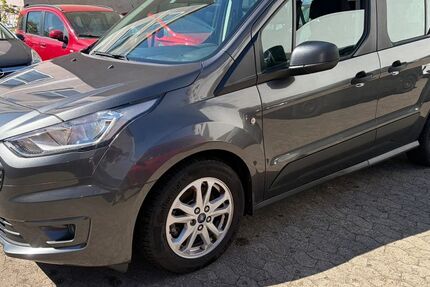 Ford Tourneo Connect 67.000 km 12.900 &euro; Saarbrücken 66115
