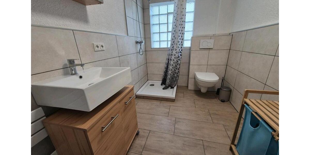 Erdgeschoßwohnung Überherrn - 2 Zimmer, 60 m&sup2;, 550&euro; | Angebot:25900929