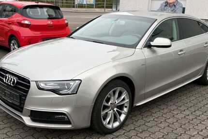 Audi A5 228.000 km 9.600 &euro; Völklingen 66333