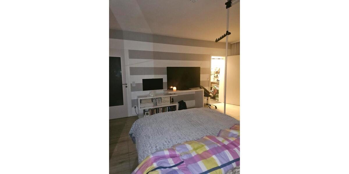 Hochparterre Saarbrücken Eschberg - 1 Zimmer, 30 m&sup2;, 85.000&euro; | Angebot:26820746