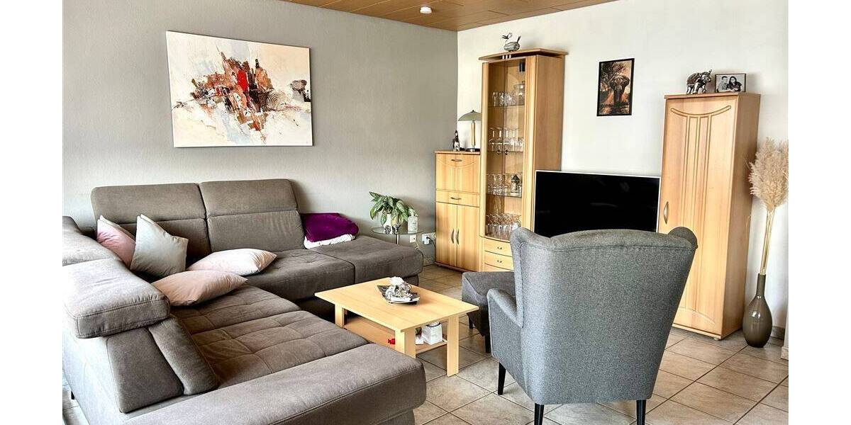 Mehrfamilienhaus, Wohnhaus Illingen Hüttigweiler - 5 Zimmer, 174 m&sup2;, 325.000&euro; | Angebot:25701155