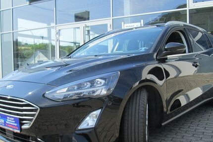 Ford Focus 27.300 km 18.500 &euro; Püttlingen 66346