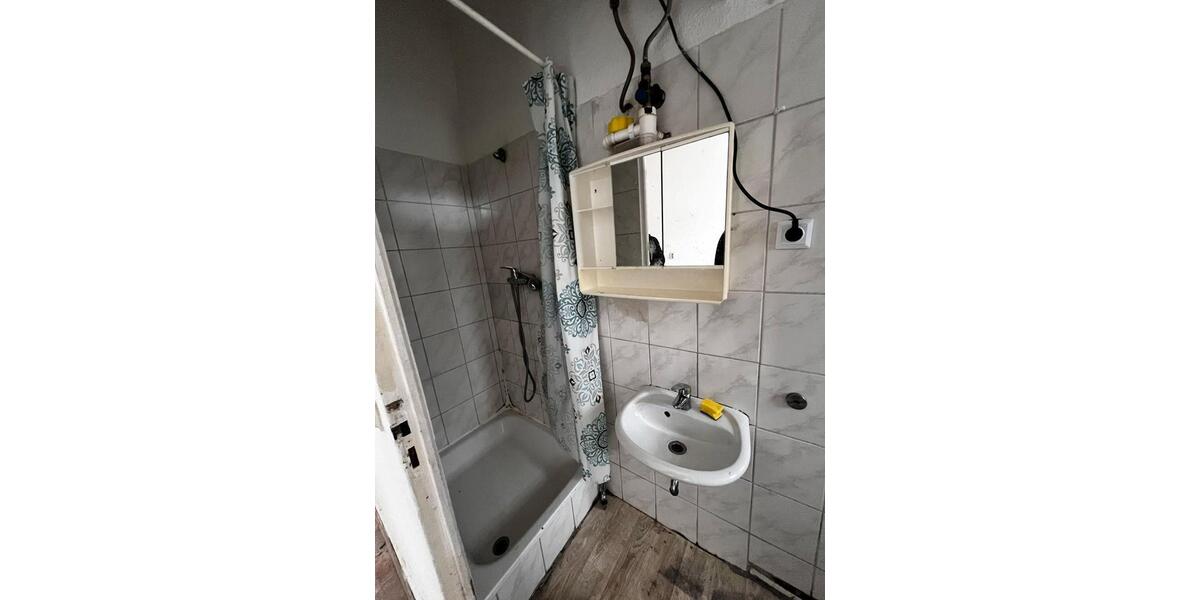Etagenwohnung Saarbrücken West - 1 Zimmer, 55 m&sup2;, 565&euro; | Angebot:25521165