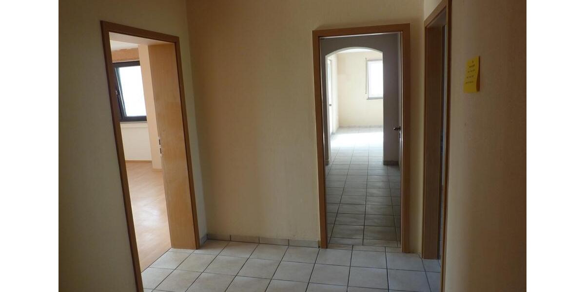 Etagenwohnung Kirkel - 4.5 Zimmer, 117 m&sup2;, 990&euro; | Angebot:26598288