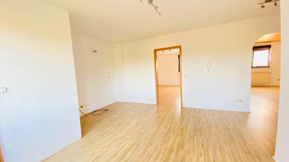 Etagenwohnung Püttlingen - 3 Zimmer, 95 m&sup2;, 630&euro; | Angebot:25834090