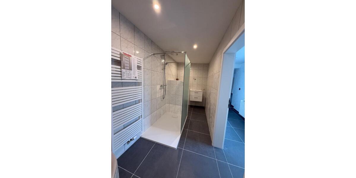 Erdgeschoßwohnung Völklingen - 3 Zimmer, 100 m&sup2;, 1.000&euro; | Angebot:25539811