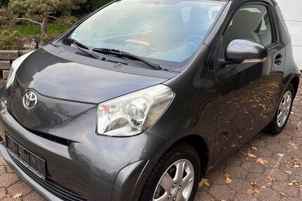 Toyota IQ 70.926 km 5.850 &euro; Bliesen (St. Wendel) 66606