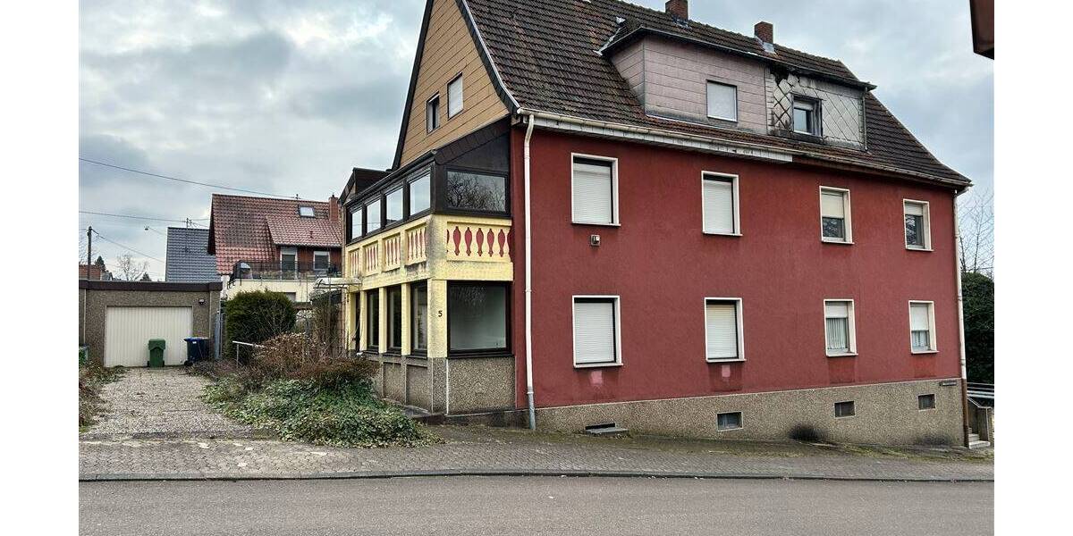Mehrfamilienhaus, Wohnhaus Saarbrücken Dudweiler - 7 Zimmer, 168 m&sup2;, 150.000&euro; | Angebot:25745729