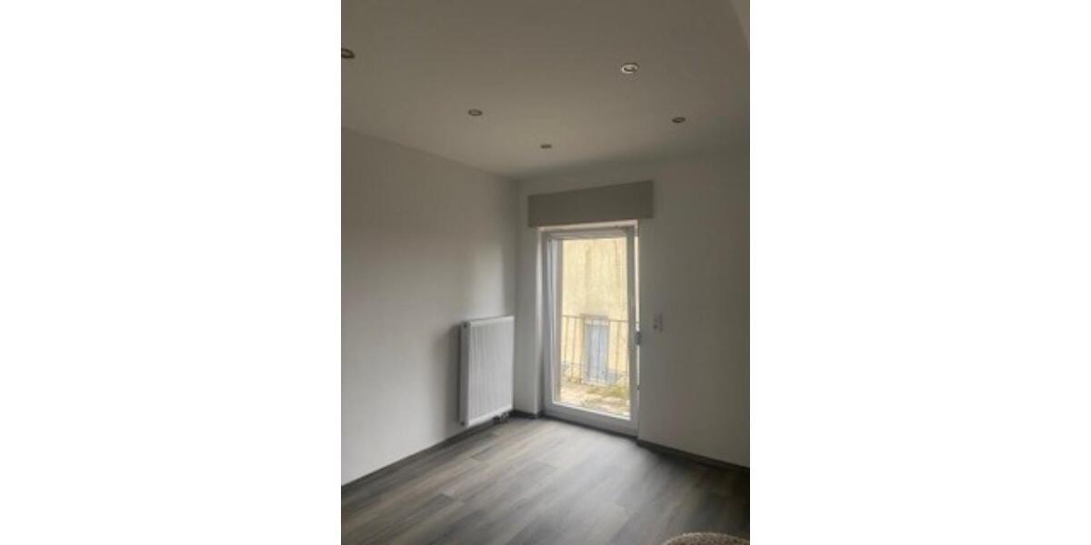 Einfamilienhaus Heusweiler - 5 Zimmer, 160 m&sup2;, 330.000&euro; | Angebot:25636891