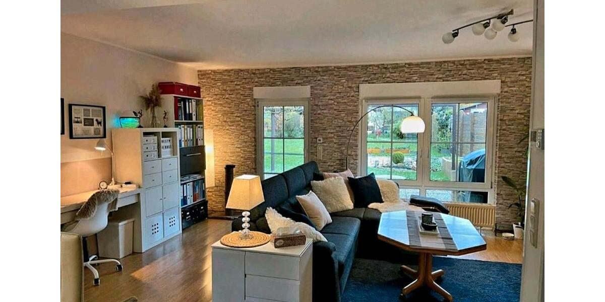 Reihenhaus Homburg - 4 Zimmer, 107 m&sup2;, 350.000&euro; | Angebot:25220566