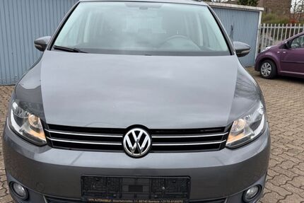 VW Touran 211.000 km 9.500 &euro; Saarlouis 66740