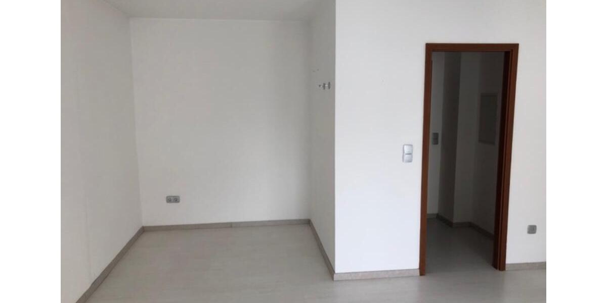 Etagenwohnung Saarbrücken Dudweiler - 1.5 Zimmer, 30 m&sup2;, 345&euro; | Angebot:25395687